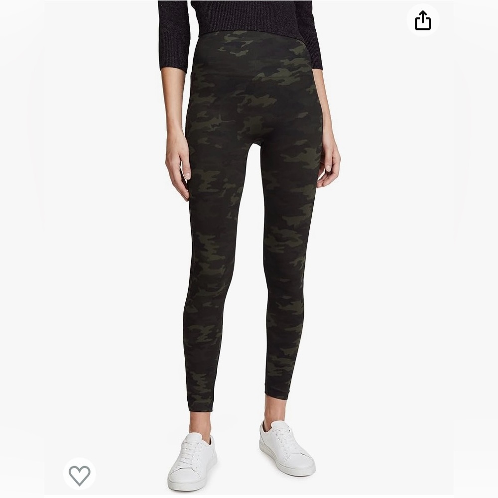 SPANX Look At Me Now High-Waisted Seamless Leggings in Green Camo Size Small